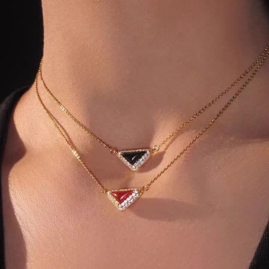 Simple Elegant Versatile Necklace