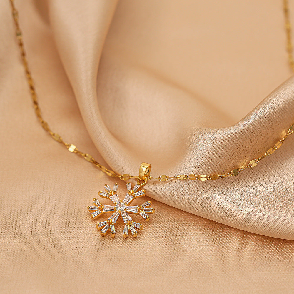 Gold Luxurious Diamond-studded Titanium Steel Necklace Women's Fashion