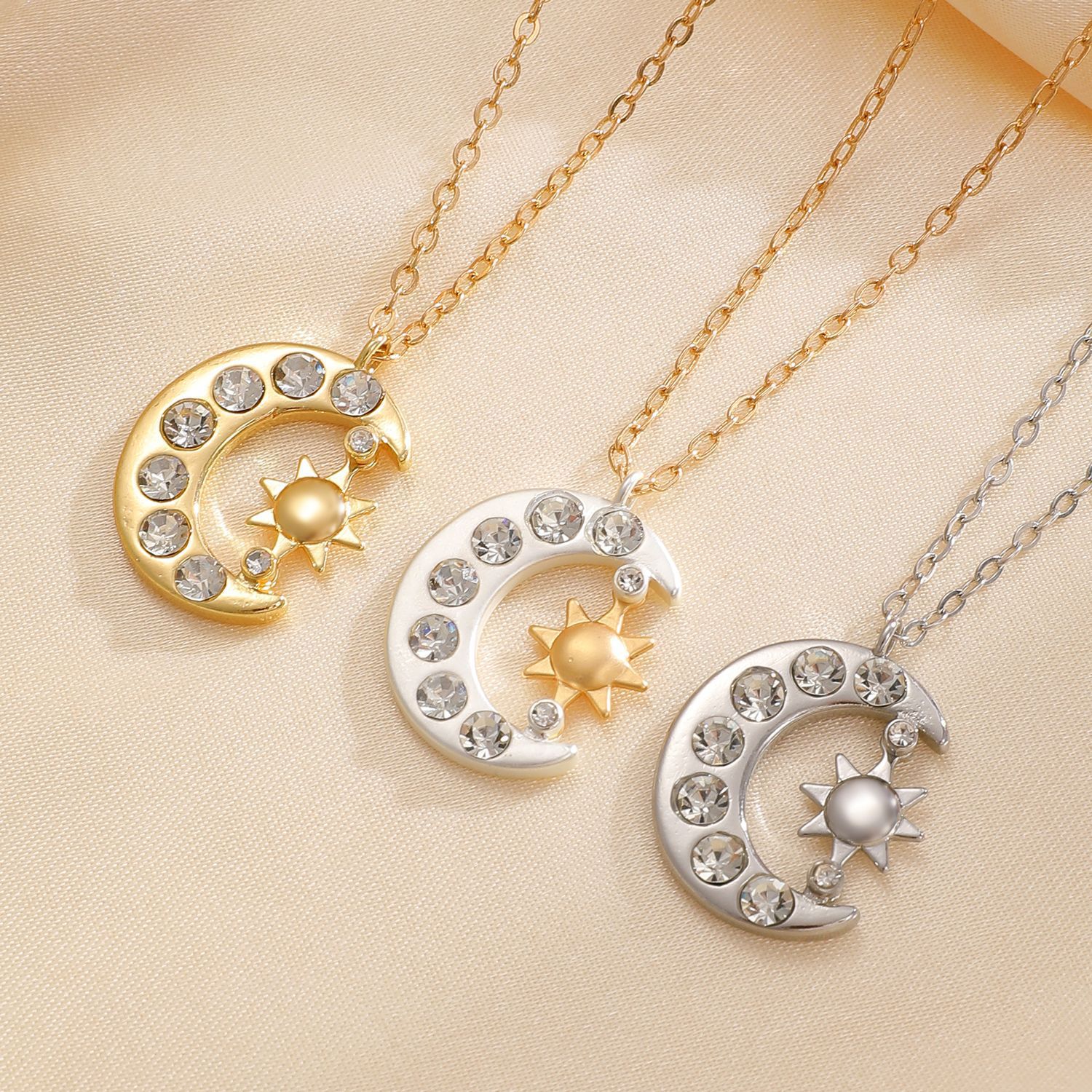 Fashion Moon And Sun Pendant Necklace And Earring Set