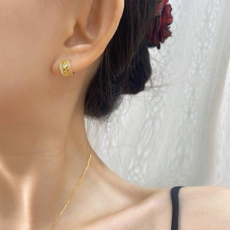 Brocade-Weave Filigree Stud Earrings