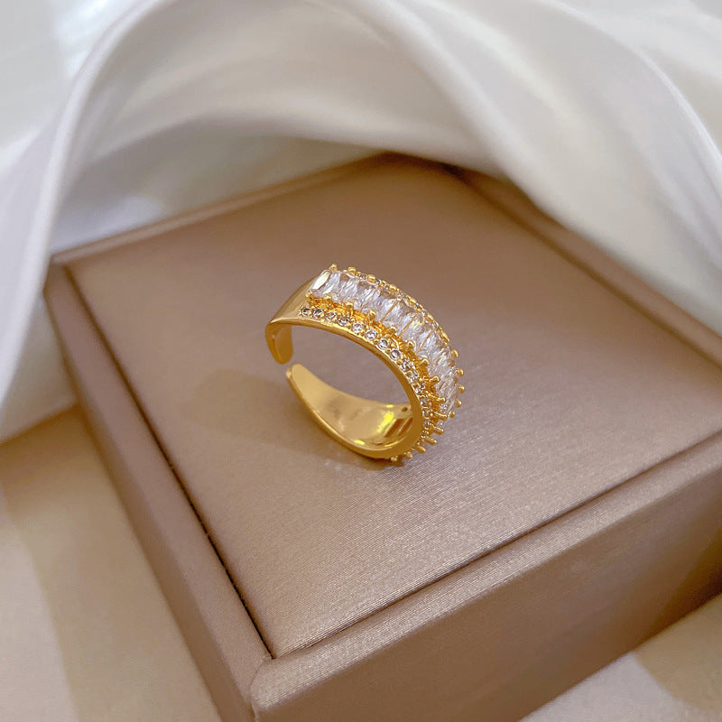 Simple Luxe Shimmering Clear Zircon Ring