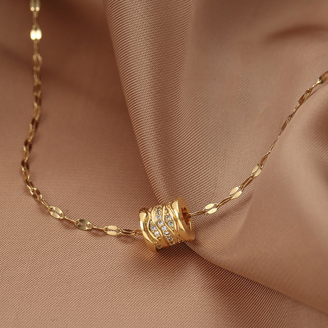 Gold Luxurious Diamond-studded Titanium Steel Necklace Women's Fashion