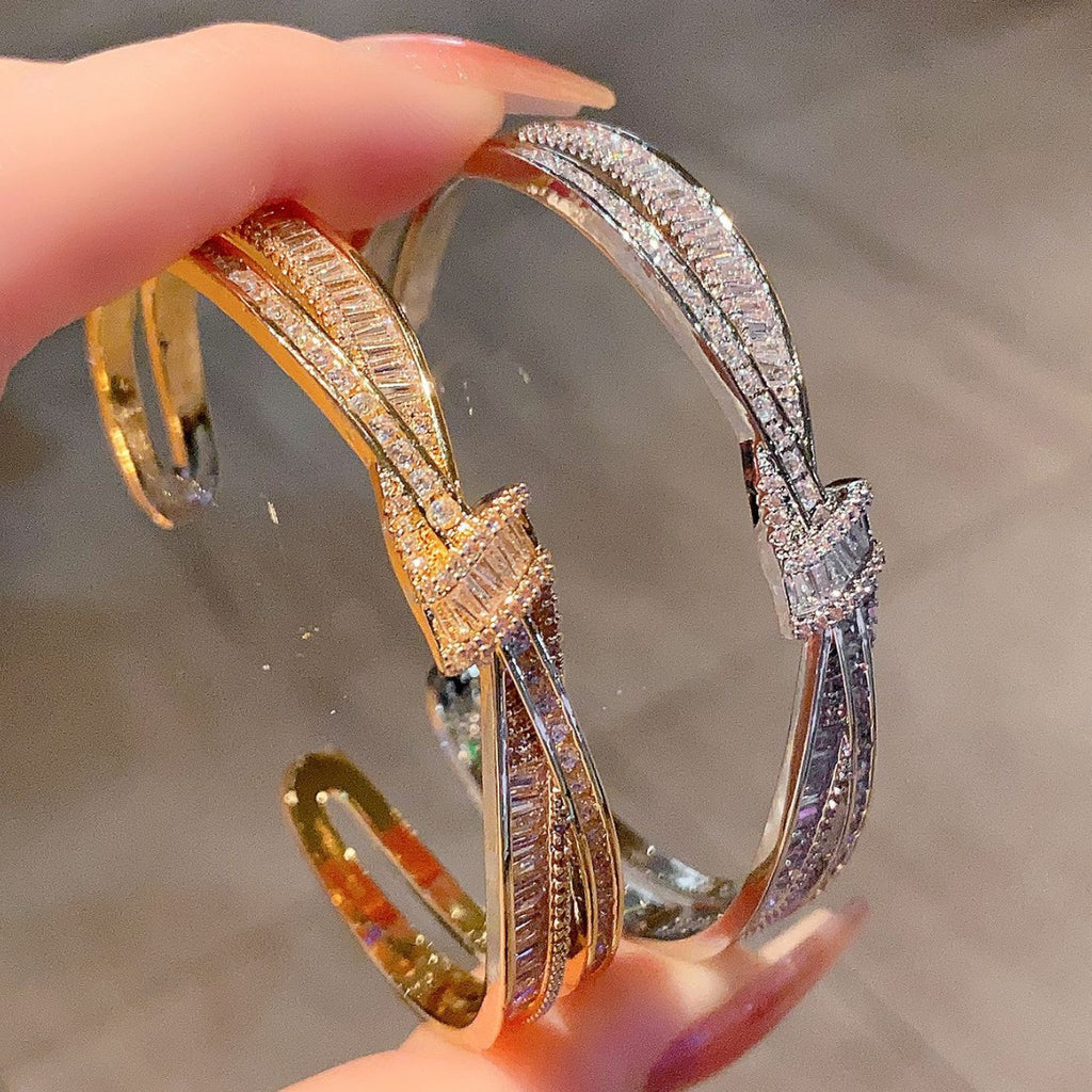 Affordable Luxury Diamond-studded All-matching Bestie Bracelet