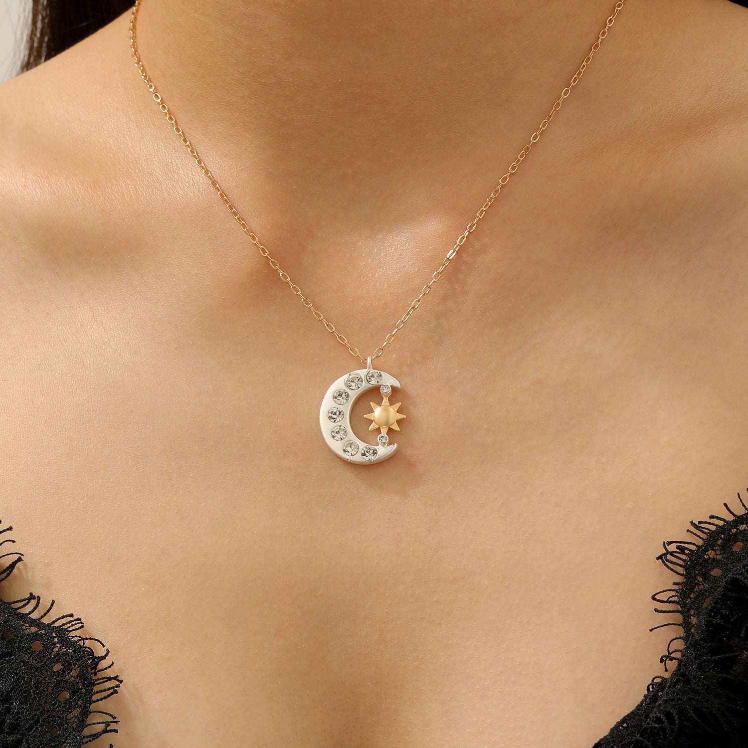 Fashion Moon And Sun Pendant Necklace And Earring Set