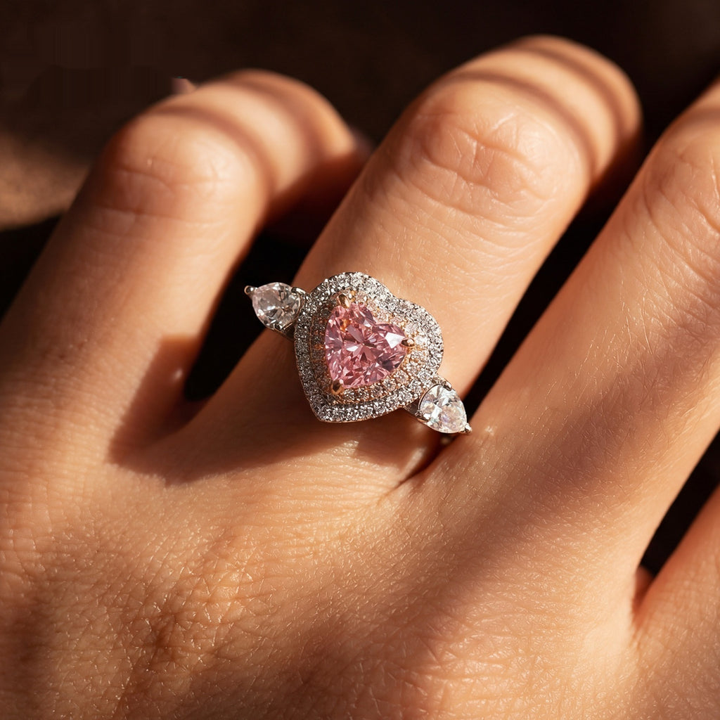 925 Sterling Silver Heart-Shaped Moissanite Ring