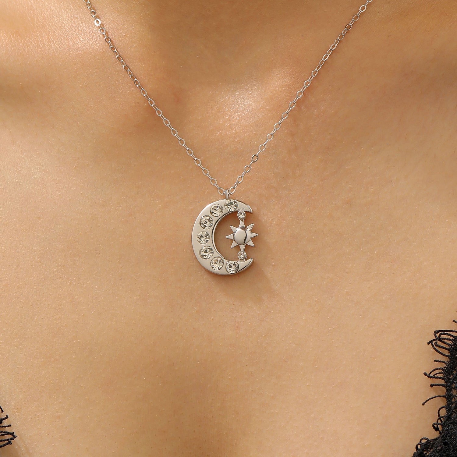 Fashion Moon And Sun Pendant Necklace And Earring Set
