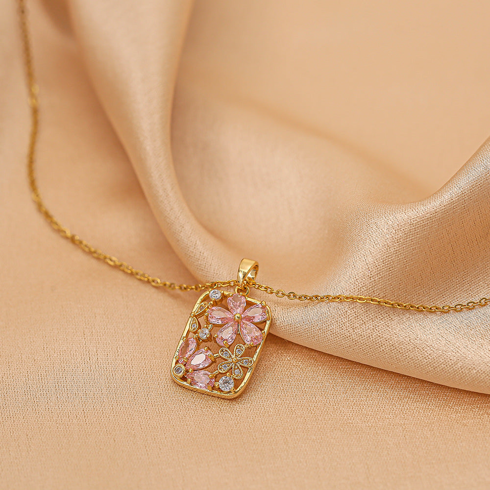 Gold Luxurious Diamond-studded Titanium Steel Necklace Women's Fashion