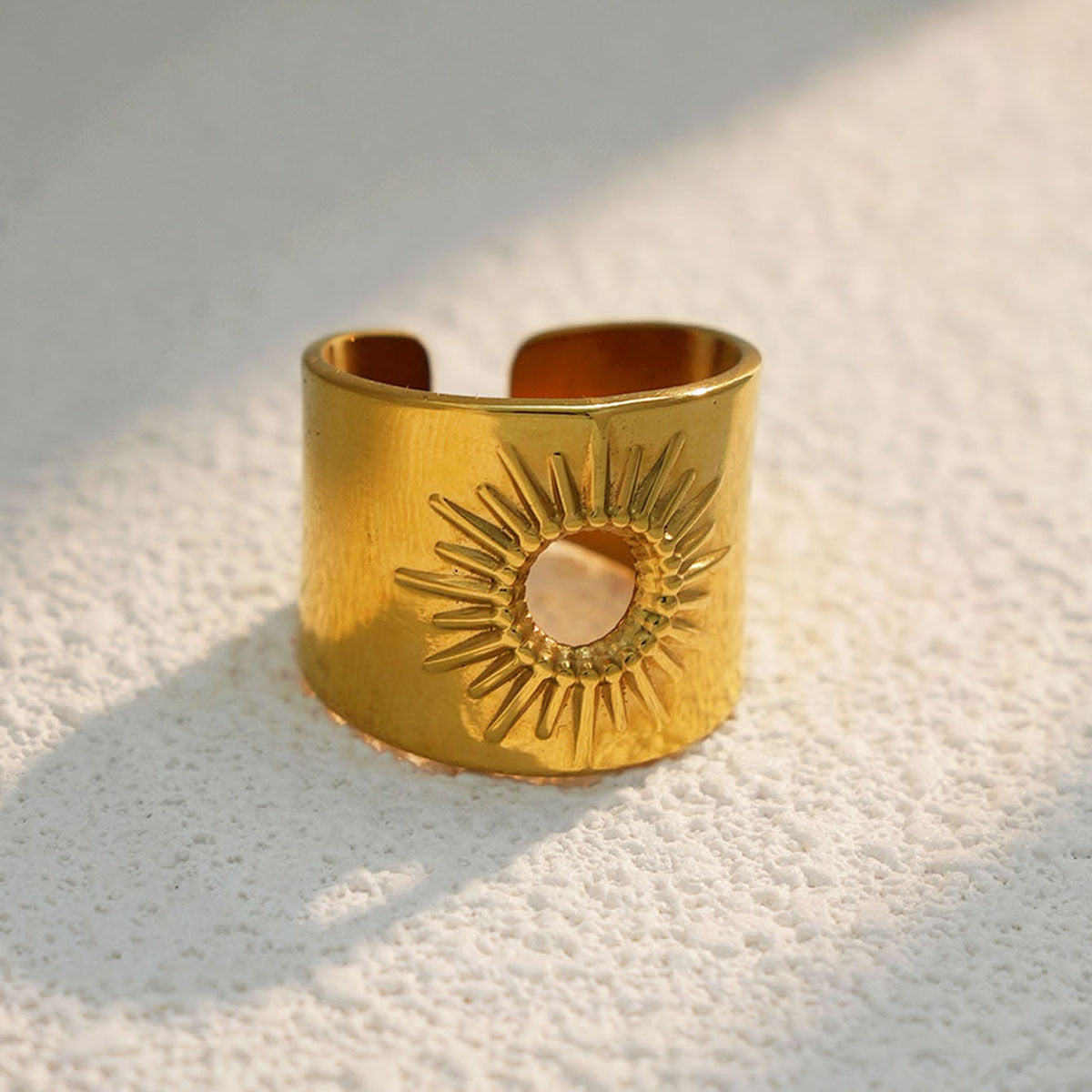 Retro Stainless Steel Hollow-Out Sun Ring
