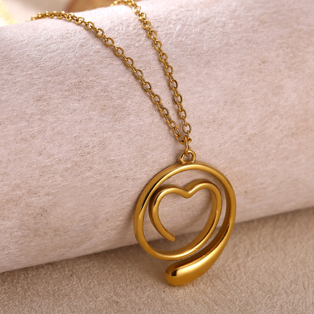 Geometric Heart-Shaped Droplet Minimalist Necklace